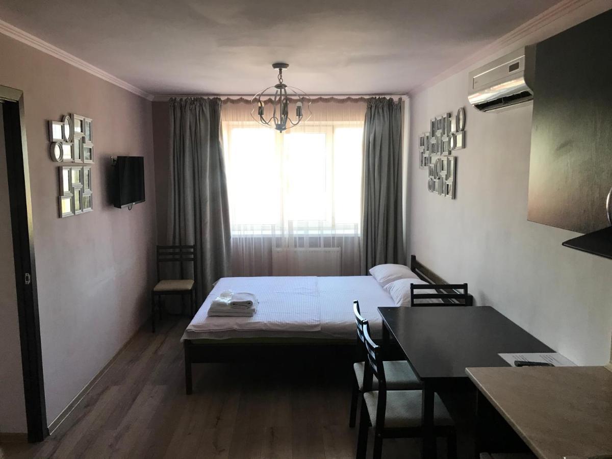 Rest Time Apartments Одесса Экстерьер фото