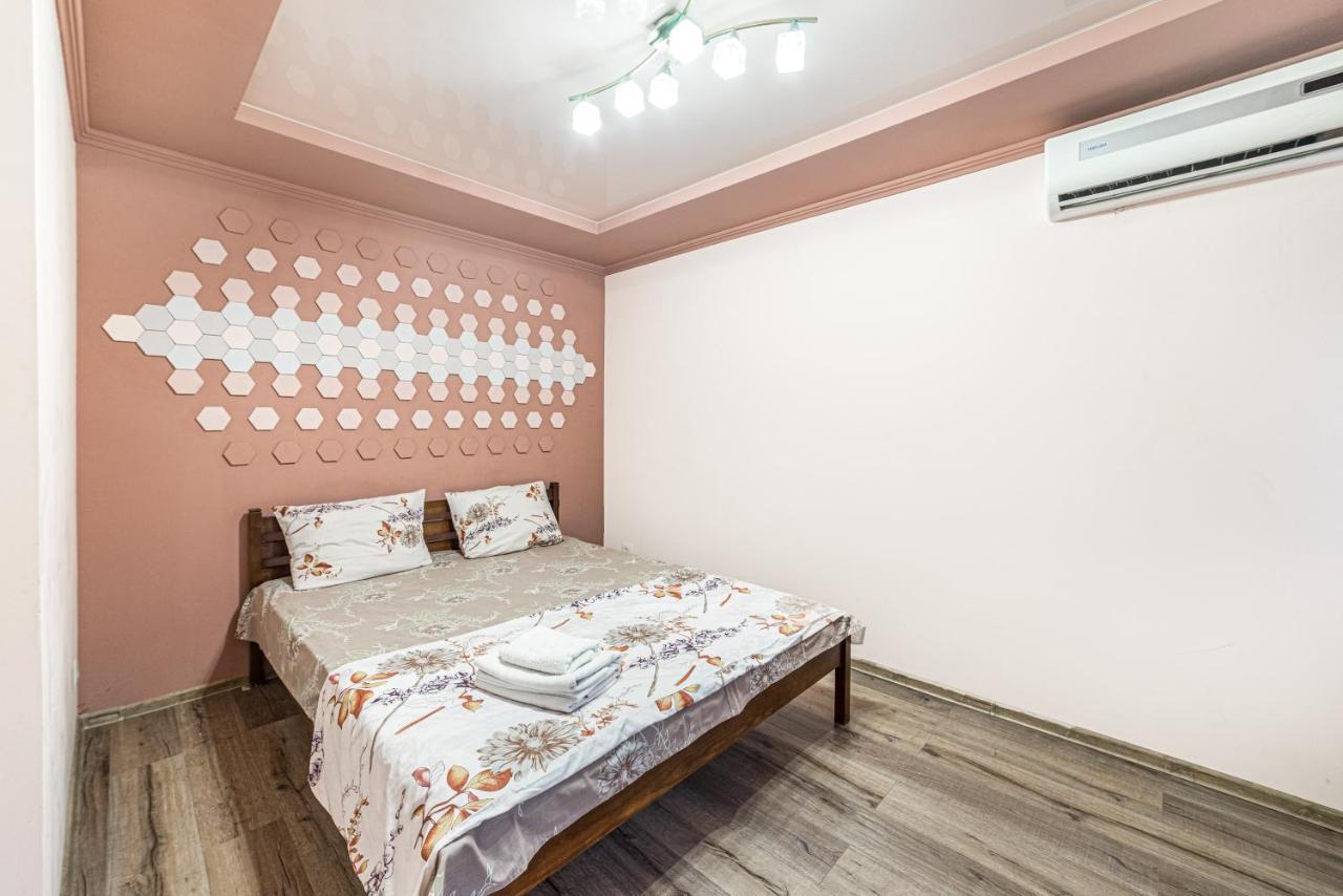 Rest Time Apartments Одесса Экстерьер фото